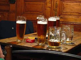 «Переважна більшість наших громадян продовжує пити чеське пиво
