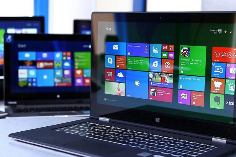 Windows 10   - остання випускається за старою схемою операційна система Microsoft